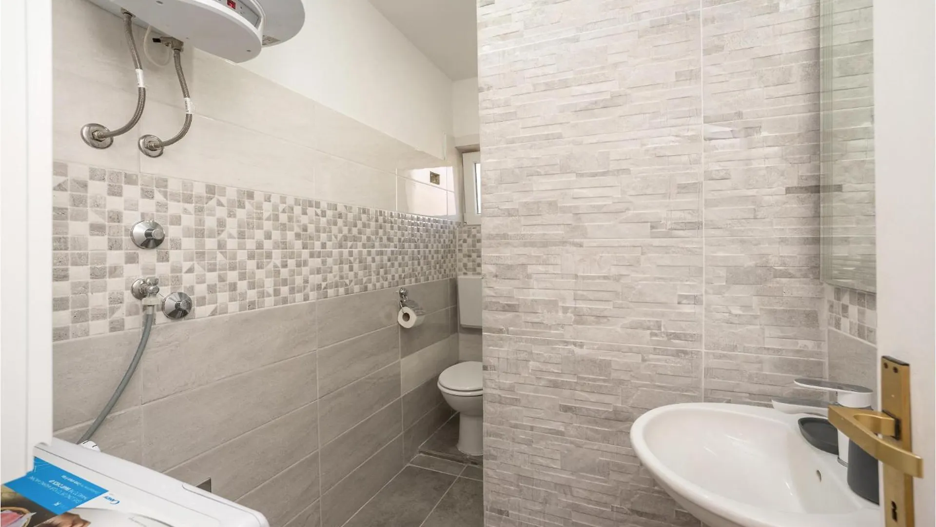 Cozy Apartment In Dinjiska With Kitchen Croatia